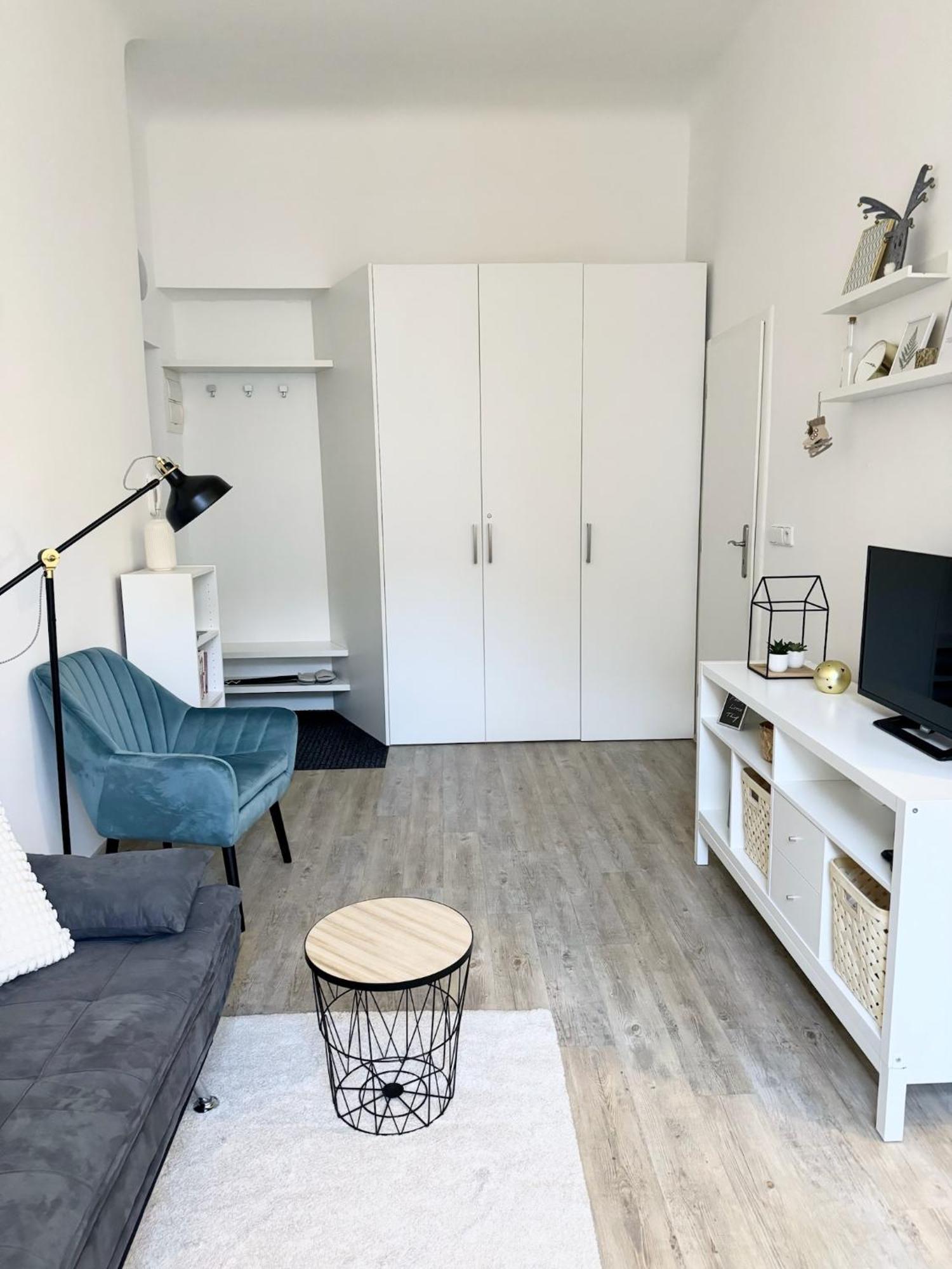 Appartement By Charles Bridge Praag